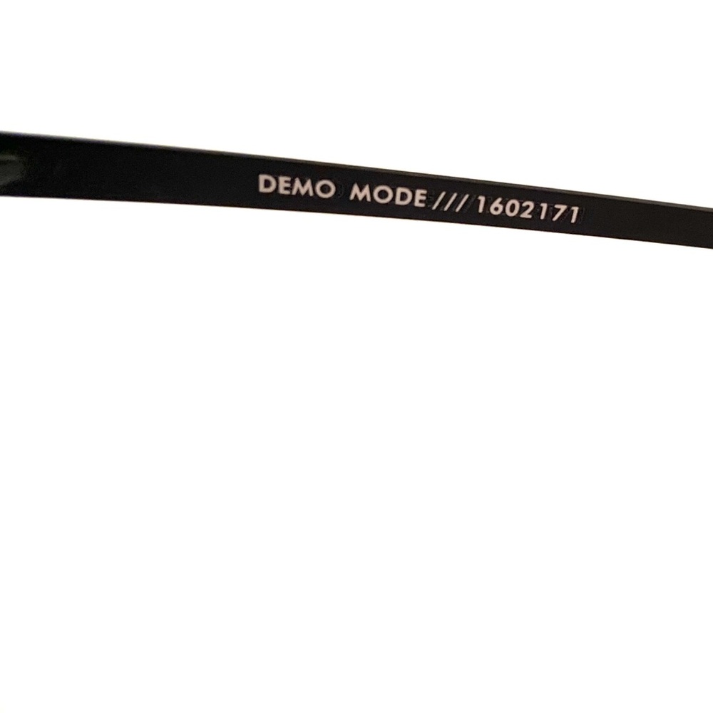 Le Specs Demo Mode Sunglasses - Picture 2 of 6